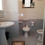 Bilocale Vicino Mare E In Pieno Centro Cittadino Daire Roccella Ionica