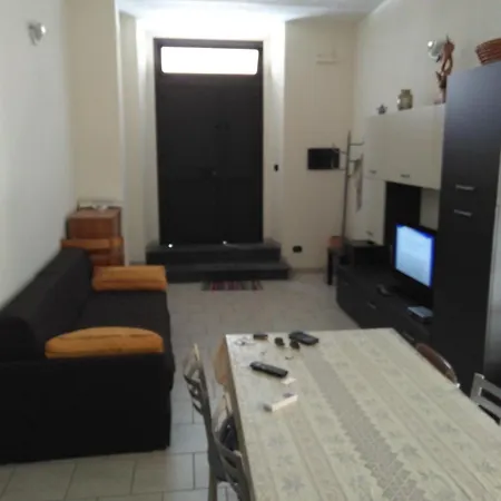 Apartamento Bilocale Vicino Mare E In Pieno Centro Cittadino
